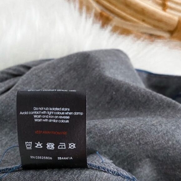 Sweaty Betty Trail Trousers 7/8 Track Pants Joggers Plaid Pants Tapered Large - Picture 5 of 6